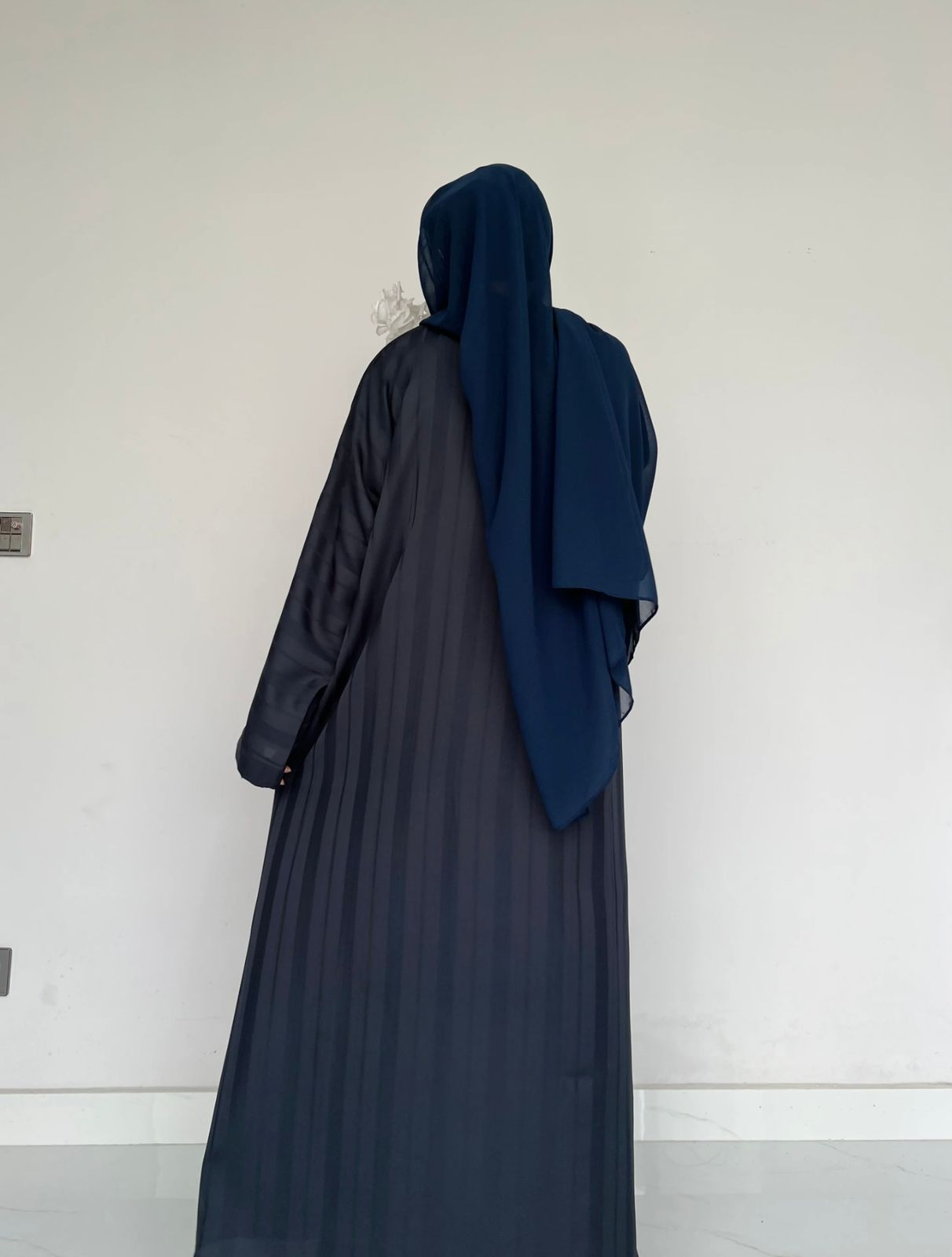 ZYRA - Nidha Luxe Abaya - Gary